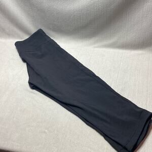 Lululemon Squad Cropped 17 inch black leggings size 6